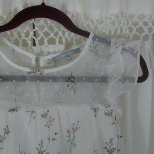 Sweet rain floral blouse small